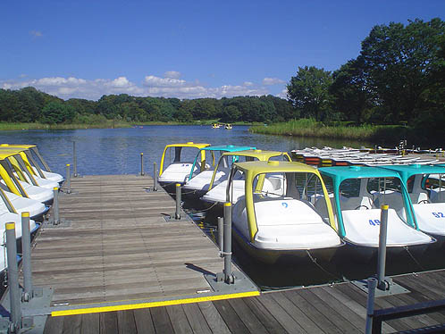 Showa Memorial Park Boat Rides