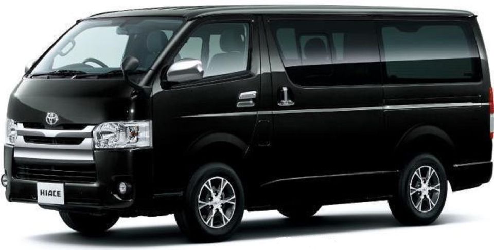 Fukuoka Airport Grand Limousine Transfer - Experience and Services Offered