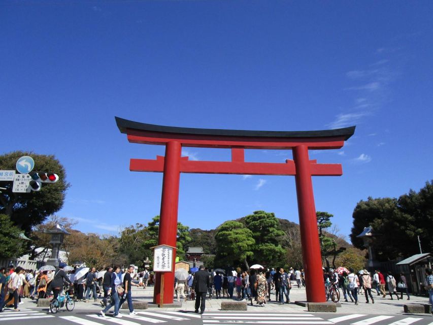Kamakura: Private Guided Walking Tour With Local Guide - Tour Details and Features