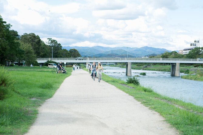 Private Cycling Tour by E-Bike (Pm; With an Authorized Guide) - Tour Details