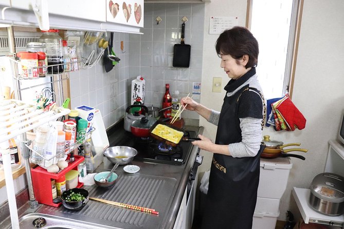 Heart-Warming Japanese in Home Cooking Lesson With a Local Mother in Osaka - Cultural Insights and Stories