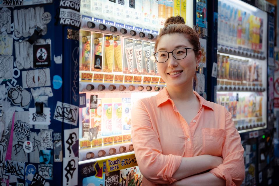 Neon Dotonbori Nightscapes: Tour & Photoshoot in Dotonbori - Exploring Vibrant Streets and Iconic Landmarks