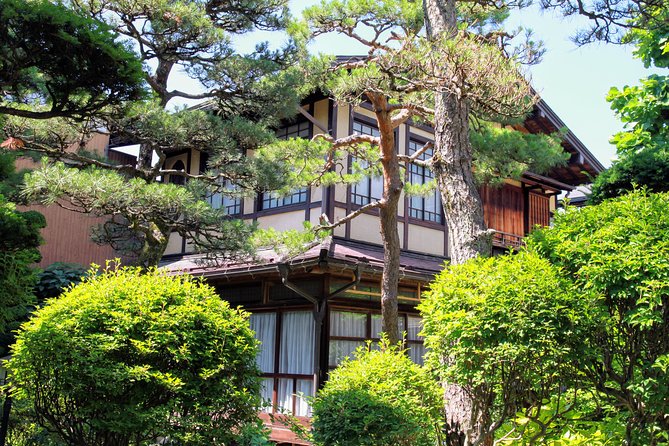Private Tour Kanazawa, Shirakawago, Hida Furukawa,Takayama - Discover the Charming Town of Hida Furukawa