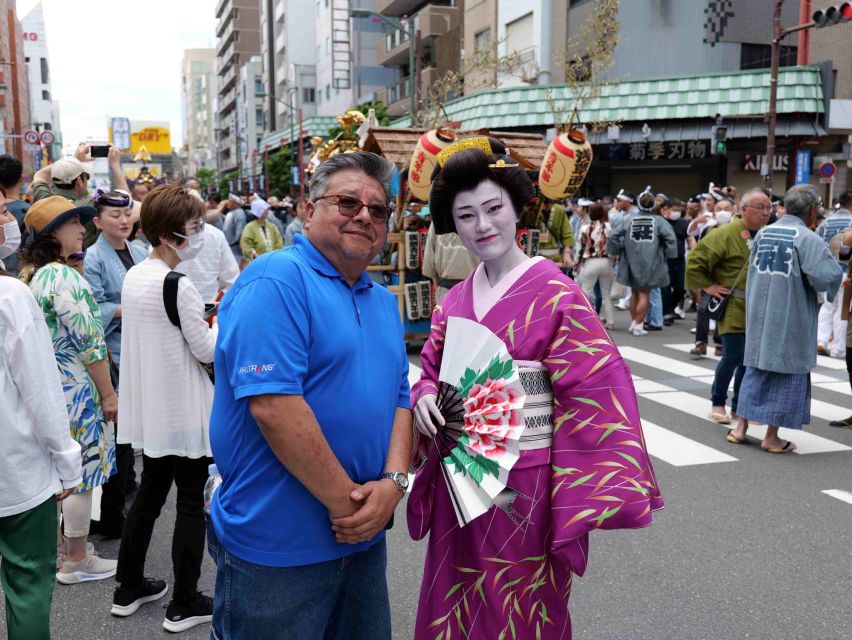 Tokyo Private Walking Tour : With Local Guide - Experience Highlights