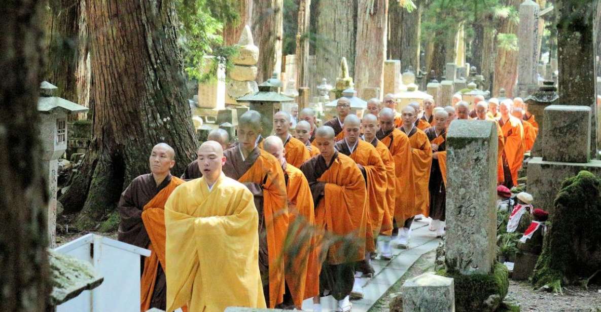 Wakayama: Mt. Koya Private Walking Tour With Local Guide - Experience