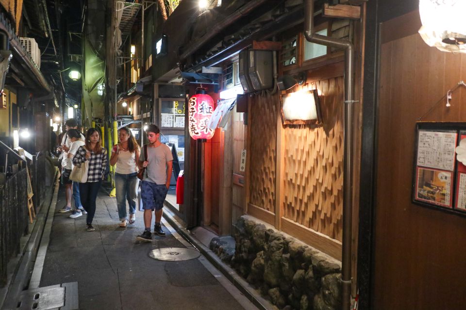 Kyoto : 3-Hour Bar Hopping Tour in Pontocho Alley at Night - Inclusions