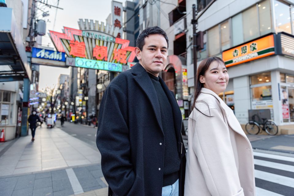 Neon Dotonbori Nightscapes: Tour & Photoshoot in Dotonbori - Taking in the Vibrant World of Dotonbori