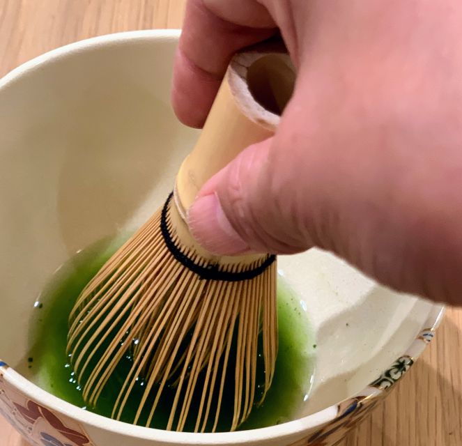 (Private )Kyoto: Local Home Visit Tea Ceremony - Attire and Accessibility