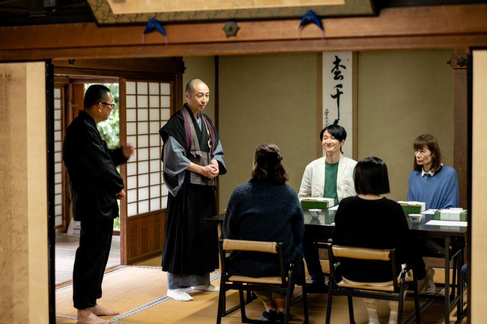 Kyoto: Practice a Guided Meditation With a Zen Monk - Enjoying a Traditional Shojin Cuisine Lunch