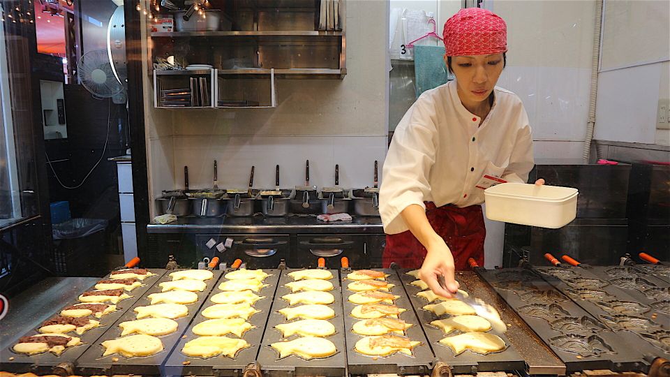 Tokyo Food Tour: The Past, Present and Future 11 Tastings - Akihabara: Traditional Snacks With Innovative Marketing