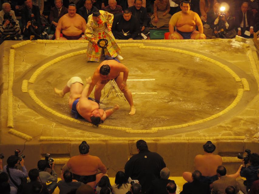 Tokyo: Sumo Wrestling Tournament Ticket With Guide - Directions