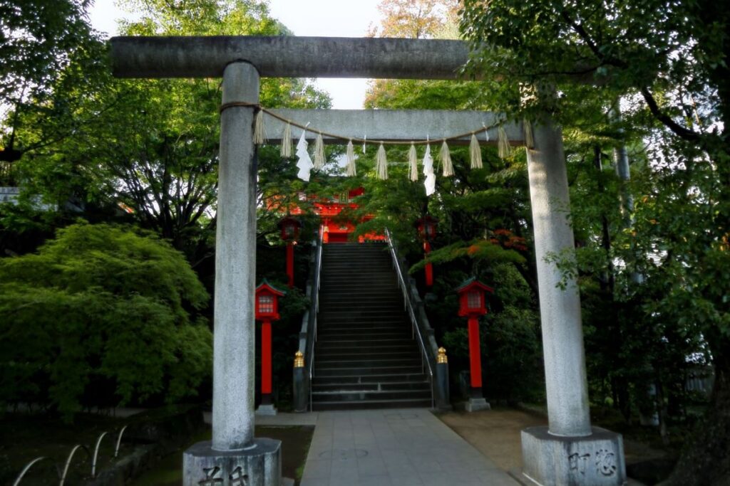 Ana Hachimangu Shrine Waseda Tokyo