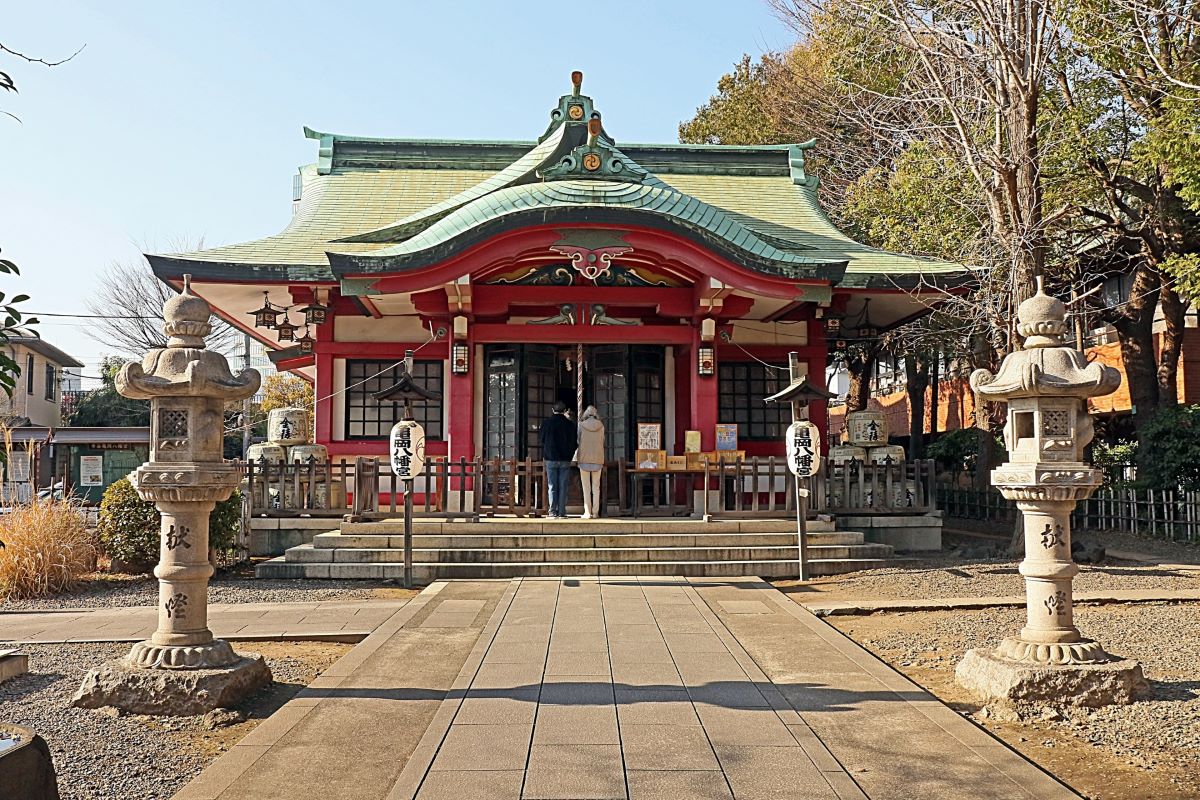 Ichigaya Kameoka Hachimangu Shrine Shinjiuku