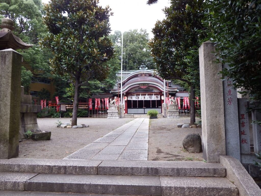 Mizuinari Shrine Shinjuku Tokyo