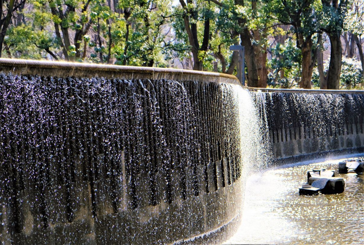 Niagra Waterfall In Shinjuku Central Park