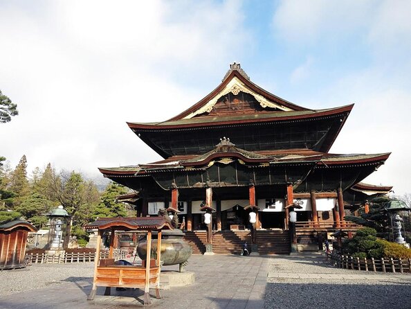 Discover Japan Tour: 15-day Small Group