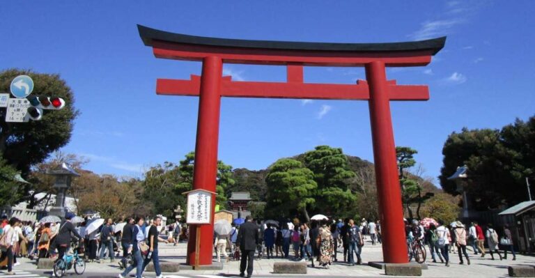 Kamakura: Private Guided Walking Tour With Local Guide