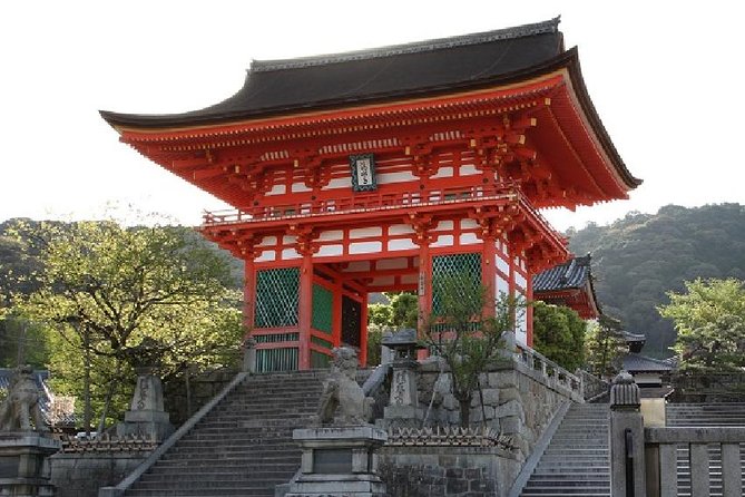 Kyoto Afternoon Tour - Fushimiinari Shrine & Kiyomizu Temple From Kyoto - Captivating Photo Opportunities at the Temples and Shrines