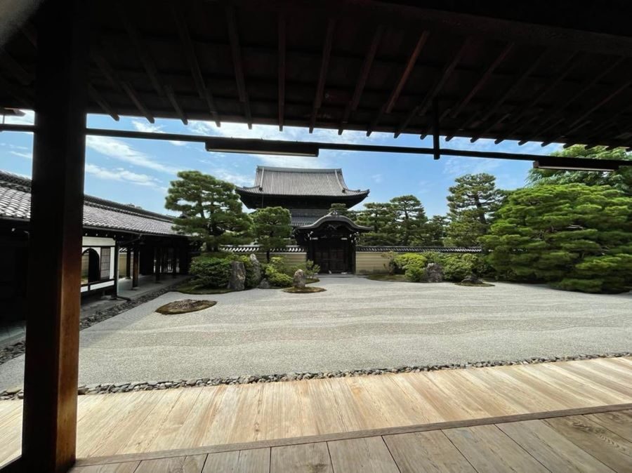 Kyoto Historical Highlights Bike Tour With World Heritage Zen Temple