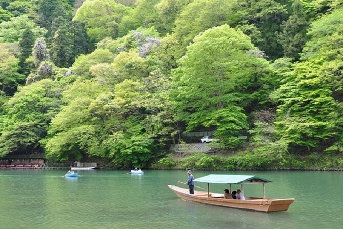 Kyoto Sagano Bamboo Grove & Arashiyama Walking Tour - Delighting in the Botanic Gardens Diverse Plant Species