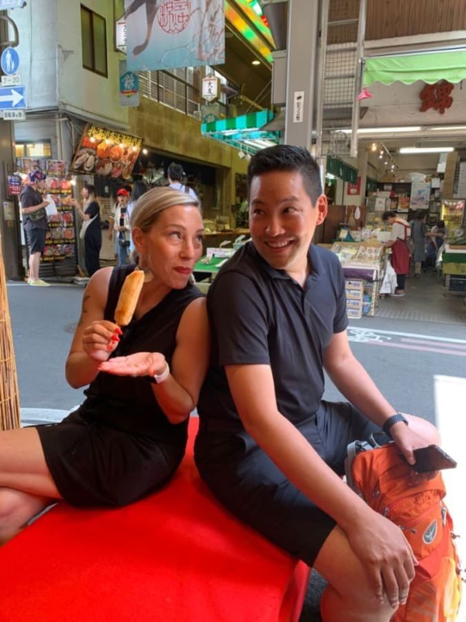 Nishiki Market Brunch Walking Food Tour